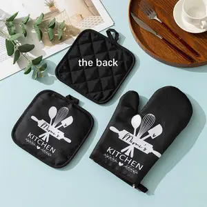 Thickened Kitchen Microwave Oven Gloves and Household Baking Cooking Oven Gloves with Heat Insulation Pad Set of 2