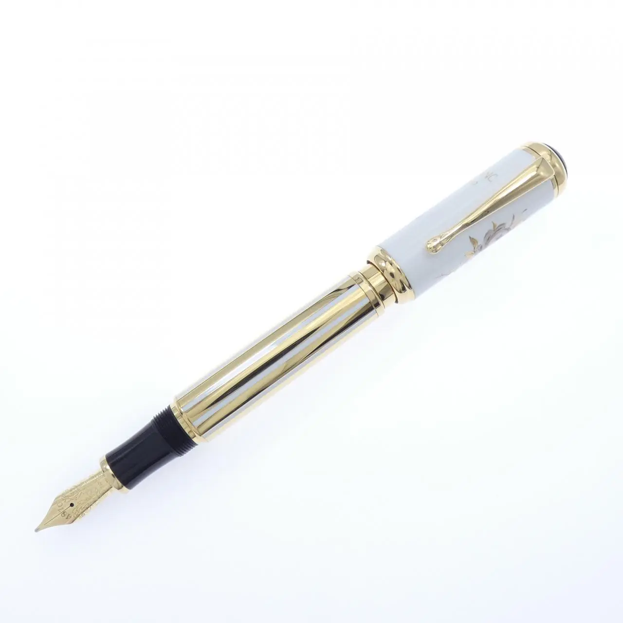 Pre-owned Montblanc 18K Yellow Gold (Au750) Small Leather Goods Marquise de Pompadour Au750 Fountain Pen