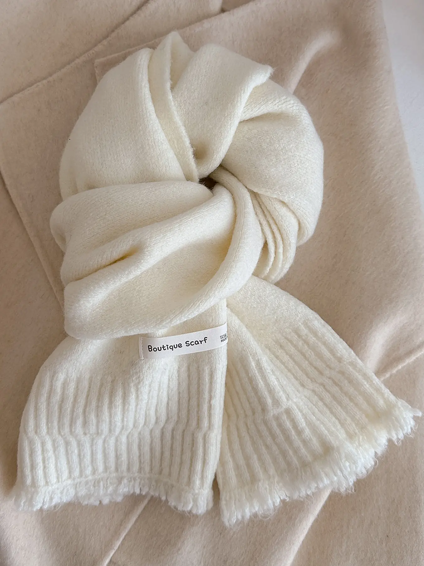 Vintage Geometric Pattern Wool Scarf, Warm Winter Accessory, Casual Fitted Design, Essential for Fall & Winter, Plain Style, Soft Warm Shawl, Fashion Shawl
