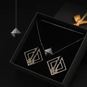 LOCKINK Adjustable Metal Necklace Women's Everyday Jewelry Pendant Set Modern Versatile Accessories Minimalist Chain