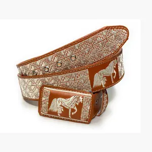 CINTO CHARRO BORDADO. MENS WESTERN BELT. PITIADO VAQUERO LEATHER BELT