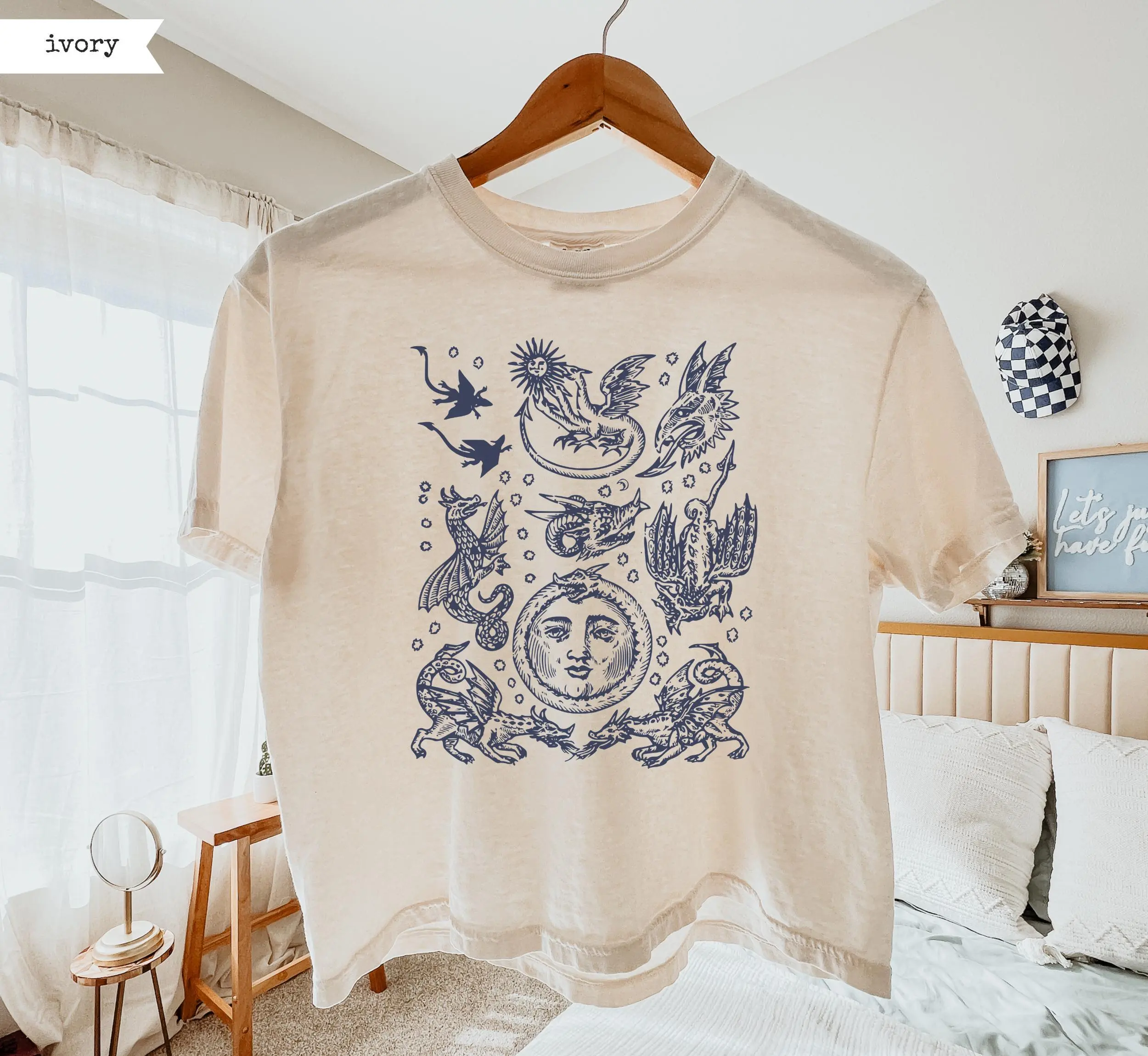 Medieval Dragons Boxy T-shirt Comfort Colors Cropped Retro Graphic Tee Vintage 90s Y2k Tattoo Dark Academia Fairycore Trendy Boxy Crop Top