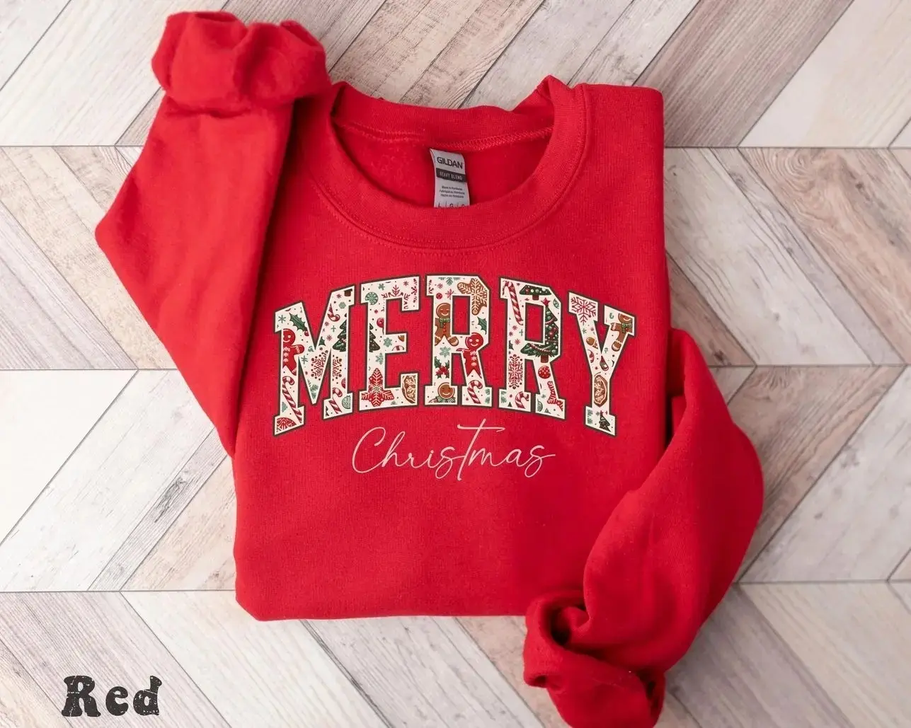 Retro Merry Christmas T-shirt - Sweatshirt - Hoodie, Matching Family Holiday Sweaters, Cute Xmas Crewneck, Cozy Winter Holiday Apparel, Vintage Christmas Gift for Women and Men, Festive Party Graphic Pullover, Classic Merry and Bright Shirt