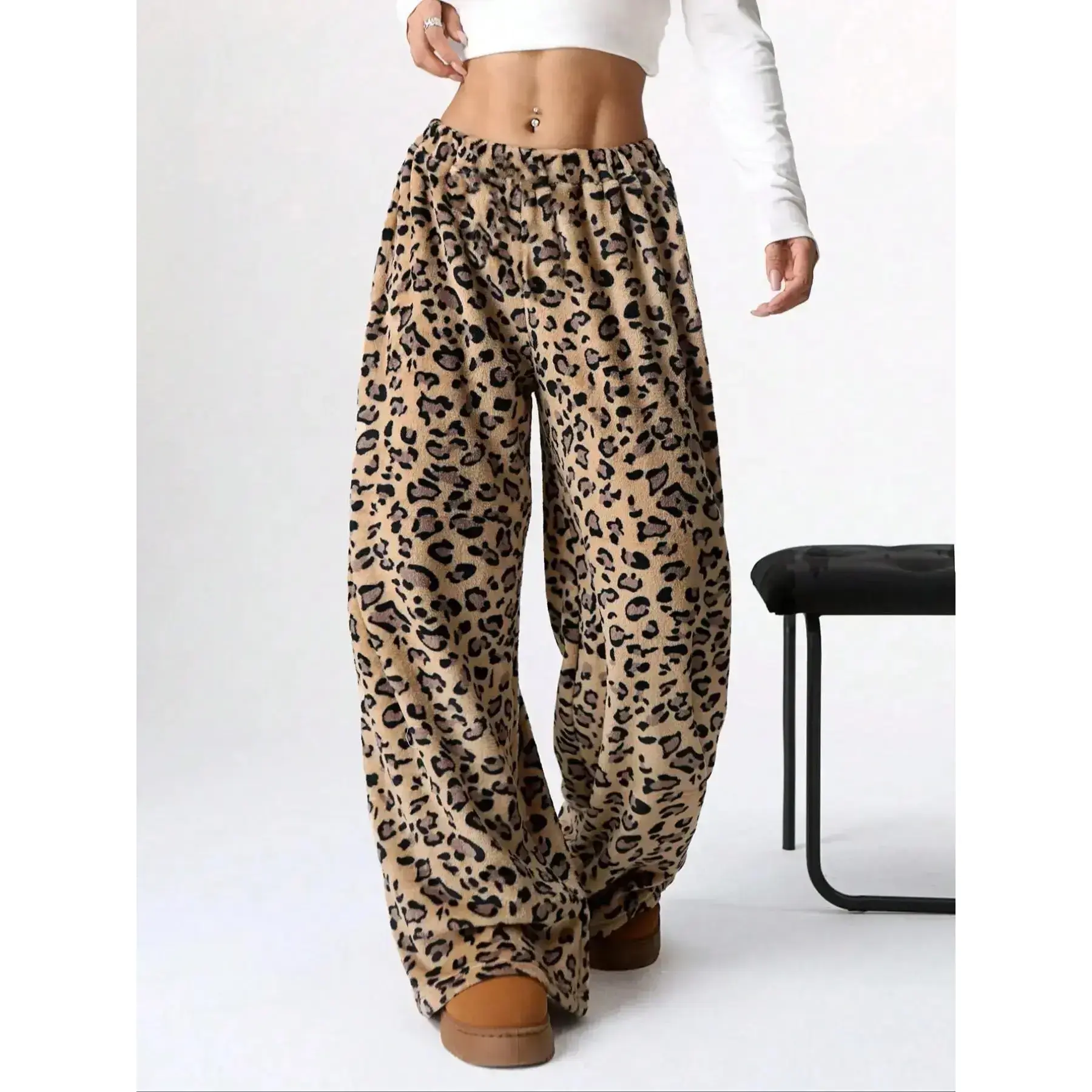 Women's casual cartoon bear pattern drawstring elastic knitted teddy wool pants, autumn and winter pants, soft, comfortable and warmRAIMENTRY Women's casual cartoon bear pattern drawstring elastic knitted teddy wool pants, autumn and winter pants, soft, comfortable and warmRAIMENTRY