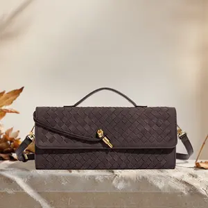 Hot-selling retro baguette clutch bag temperament dinner shoulder bag matte bag women