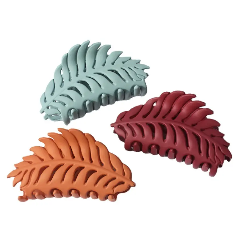 Matte Multi-Tooth Leaf Shaped Big Hair Claw Clips For Women Girls, Non-Slip Hollow Leaf Jaw Barrette, Minimalist Versatile Daily Hair Accessory For Long Thick Hair & Casual Hairstyling