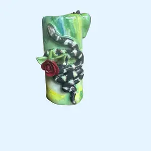 Snake & Red Rose Marbled Green Lighter Case, Stylish Lighter Accessories,Lighters Novelty Item for Home Supplies