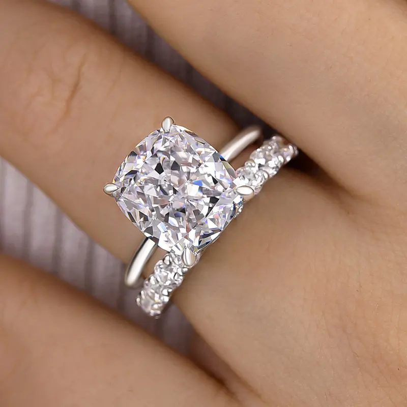 Effinny 5.0ct Cushion Cut 5A Cubic Zirconia Wedding Set - Women's Wedding Promise Rings for Anniversary, Outdoor Occasions