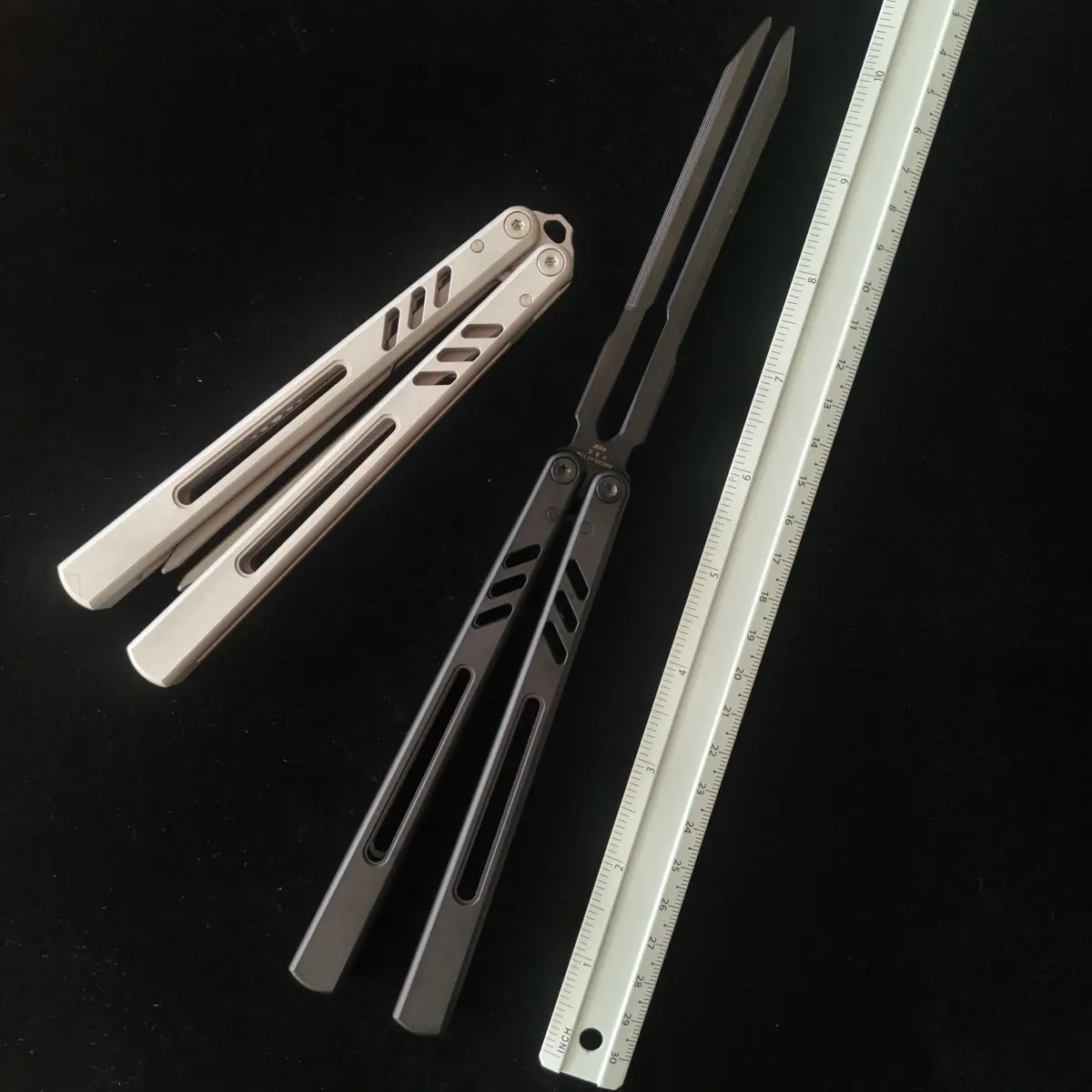 8801 Bladeless Balisong Trainer - 7075 Aluminum Beginner Practice Tool, 100% Bladeless & Non-Cutting Fidget Gadget, Decompression Gift, Anxiety Relief Toy with Fidget Inspired Design for Focus & Relaxation, Silver & Gray (Adults), Hand Fidget, Smooth Flip