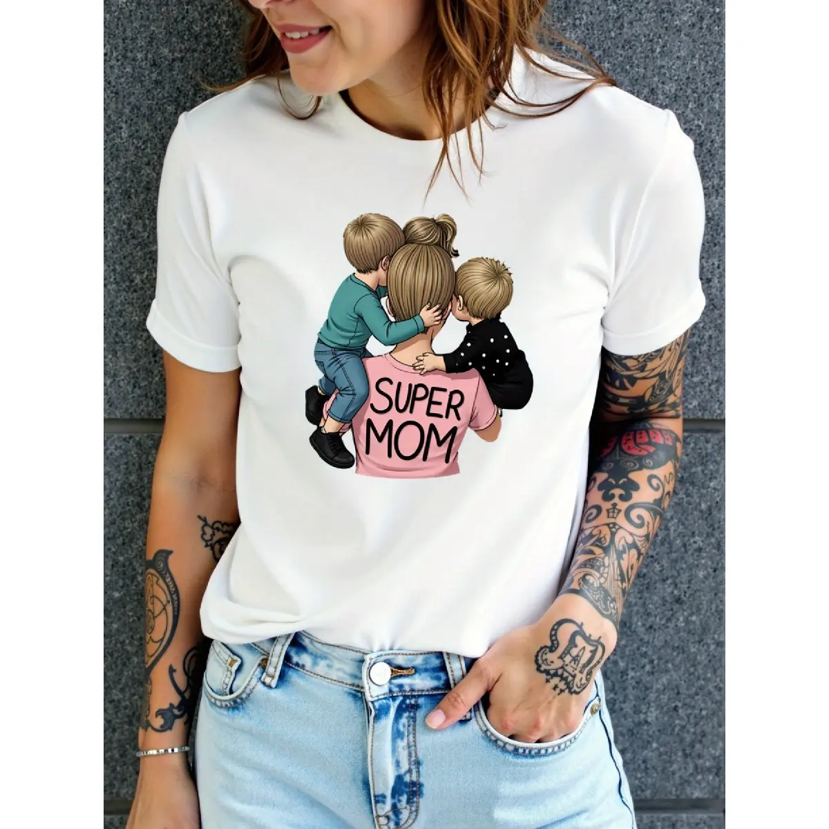 Women's Super Mom Print T-Shirt - Short Sleeve Round Neck Casual Top with "Super Mom" & "Mom" Text, Comfortable & Breathable Fabric Suitable for Casual Attire, Motherhood Apparel