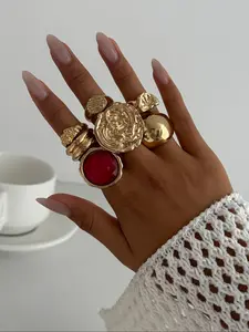 Women's Liquid Metal Wrinkle Ring Set, 7-Piece Design Sensation Jewelry Collection, Exaggerated Style Imitation Gemstone Statement Rings