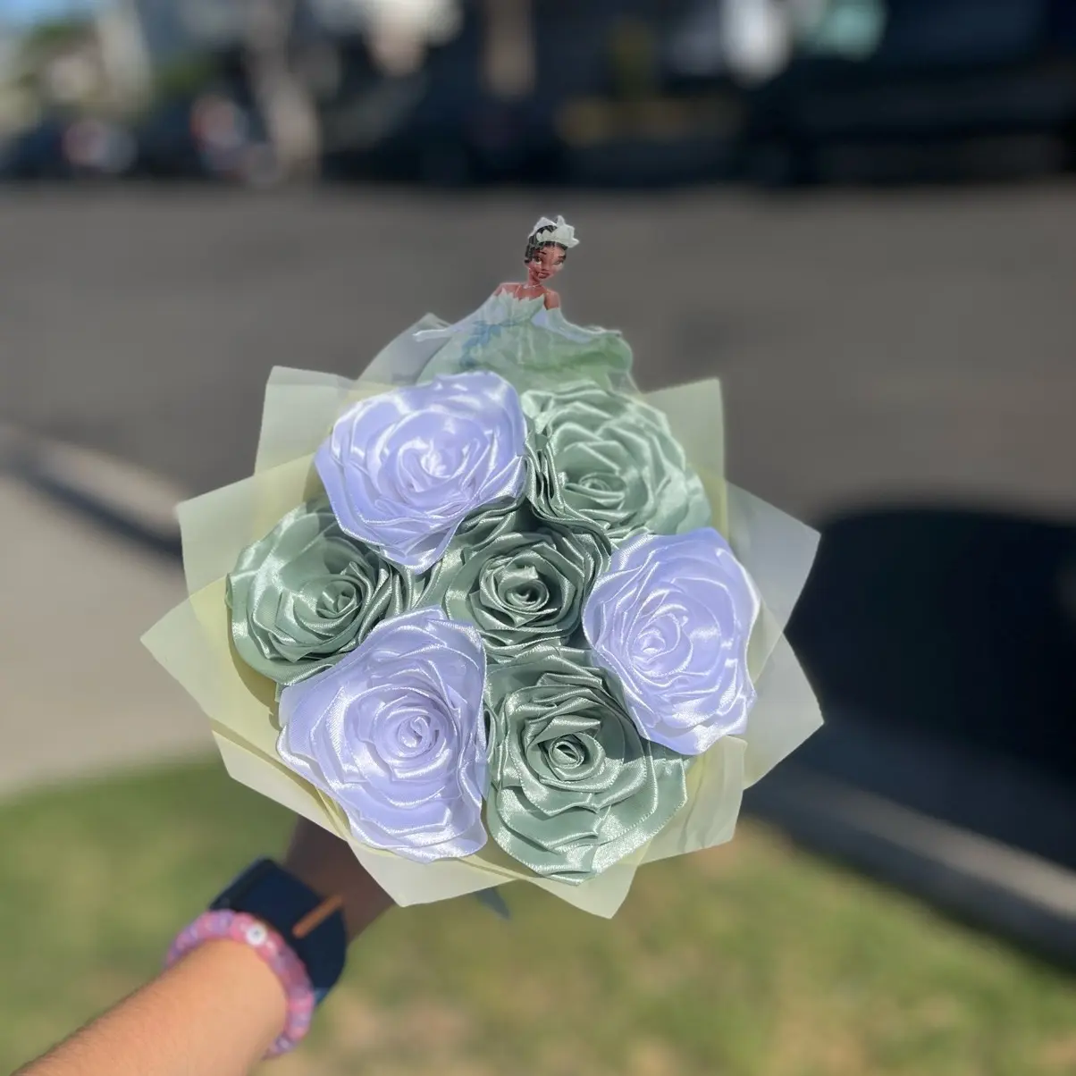 Prncess Tiana enternal Bouquet