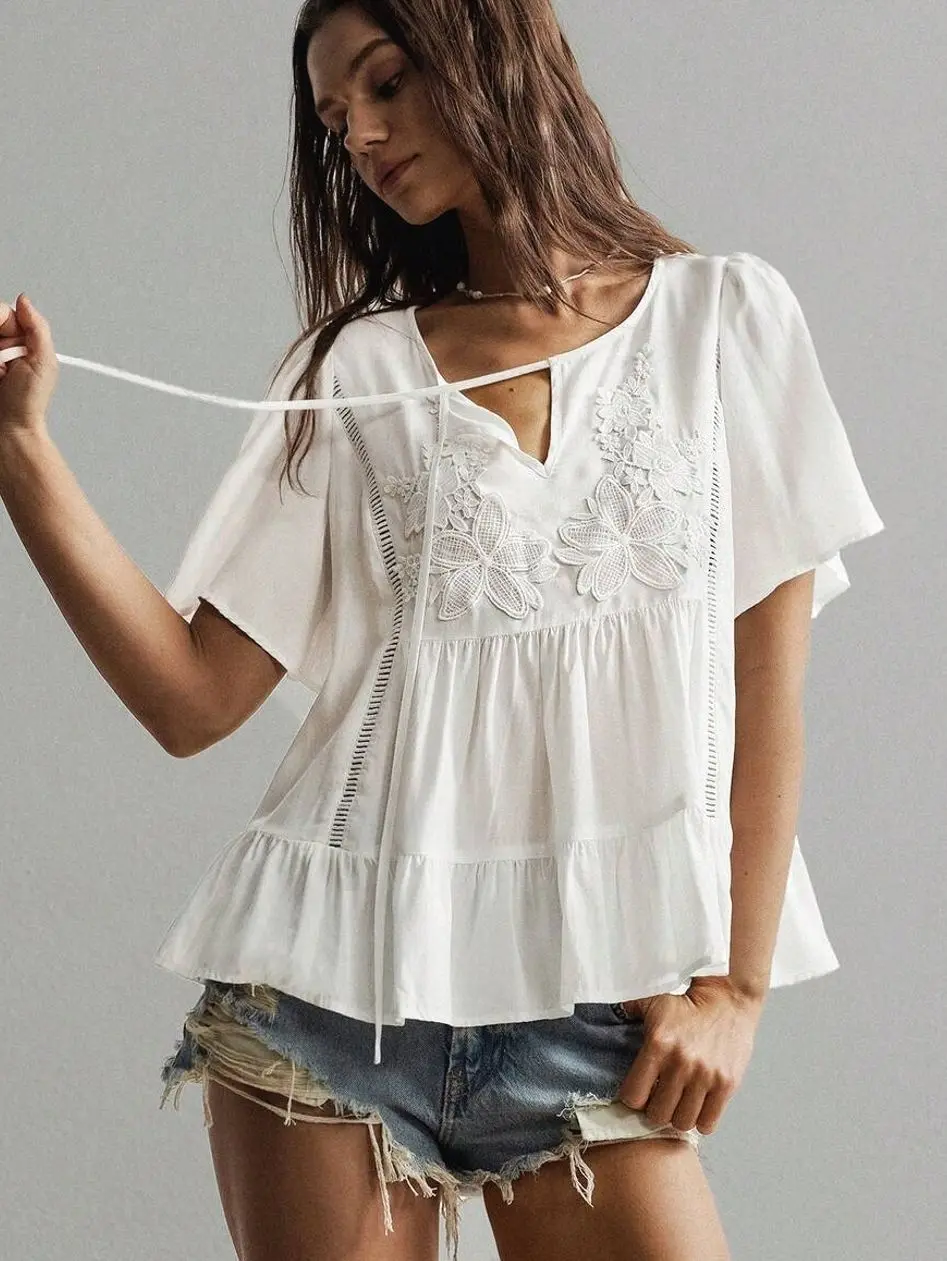 Women’s White Embroidered Babydoll Blouse, Floral Lace Tie Neck Short Sleeve Top, Flowy Boho Summer Shirt for Vacation Casual Wear