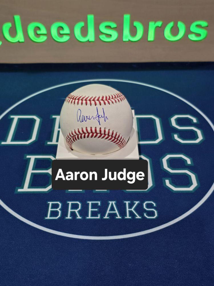 Baseball break - 2025 Factory sealed Hit Parade DeedsBros Edition Autographed Baseball break. Pick your teams! - 1 box per break.