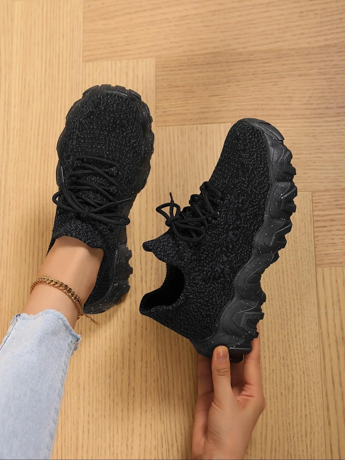 Women's Fashionable Lace Up Low Top Sneakers, Casual Comfortable Breathable Sports Running Shoes, All-match Basic Shoes for Daily Wear