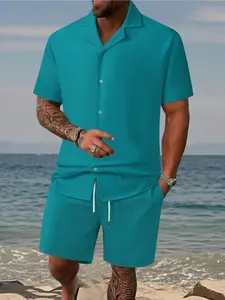 Men’s American-style casual solid-color two-piece set, skin-friendly and breathable, versatile and slimming, suitable for summer beach vacations.
