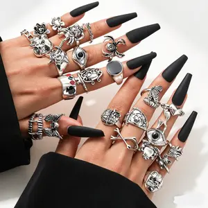 24-piece set of punk gothic silver skull spider playing cards clown eye heart-shaped rings for men's fashion hip-hop jewelry gifts