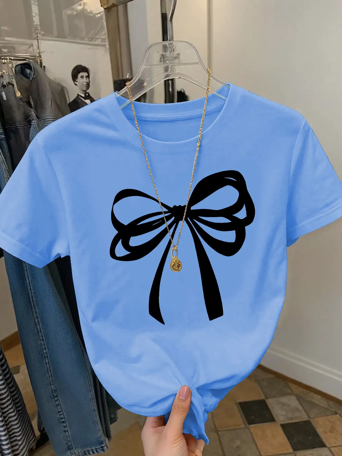 Girls Summer Fashion Bow Tie Print Short Sleeve T-Shirt, Casual Outdoor Wear, Comfortable Fit, Moderate Fabric, Perfect for Summer Activities, Cute bo