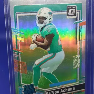 Donruss Optic 2023 Devon Achane Holo Rated Rookie Football Card Collectible
