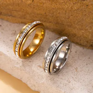 Spinning Crystal Couple Rings for Women & Men, Rotatable Baguette Ring Band, Gold Tone & Silver Tone Matching Rings for Couples, Minimalist & Y2K Jewelry