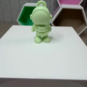 Articulated mini figurines