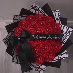 24 rose bouquet with diamond pins and bow rosas eternas flores flowers gift regalo decor decoration room arrangement areglos Decorative