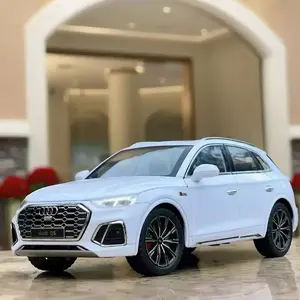 1:24 Q5 RS7 Alloy Car Diecast Model Toys Front Wheel Steering 6 Doors Opened Sound Light Pull Back for Boyfriend's Birthday Gift
