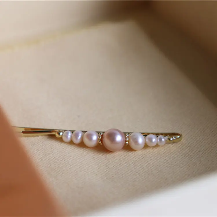 Handmade Winding Freshwater Pearl Hair Clip With A Single Edge Clip Retro Palace Minimalist Pearl Hair Clip