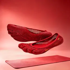 Women Five Finger Shoes, Toe-Separated Barefoot Fitness Shoes, Non-Slip Breathable Minimalist Sneakers, Flexible Five-Toe Training Shoes for Yoga Pilates Dance Running Gym Daily Walking