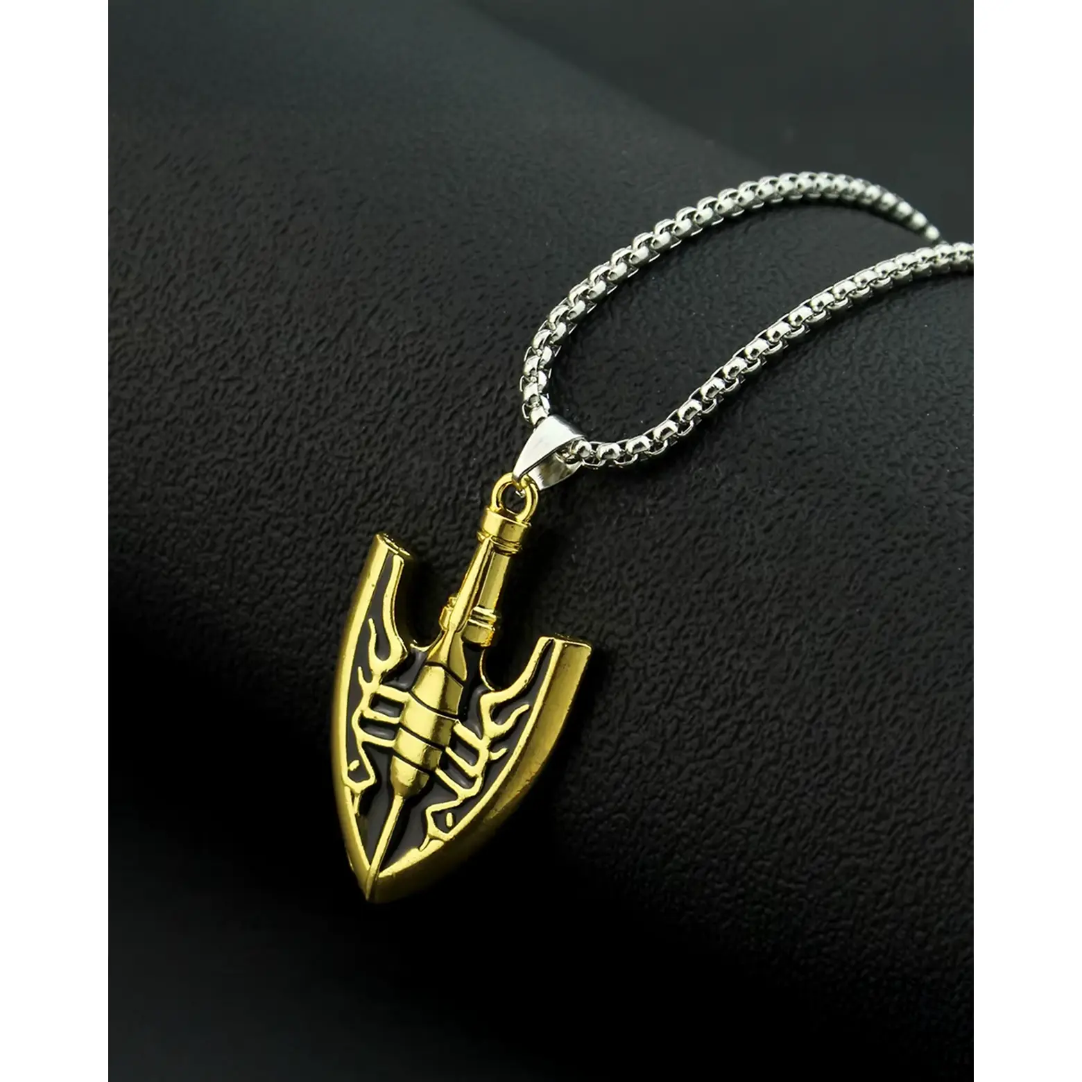 Stand Arrow Necklace Stand Arrow Necklace