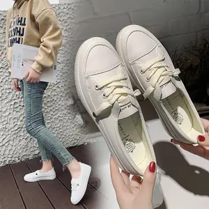 The new summer trendy white sneakers for women are unique, fashionable, simple, casual and travel. Japanese-style women's sneakers for women