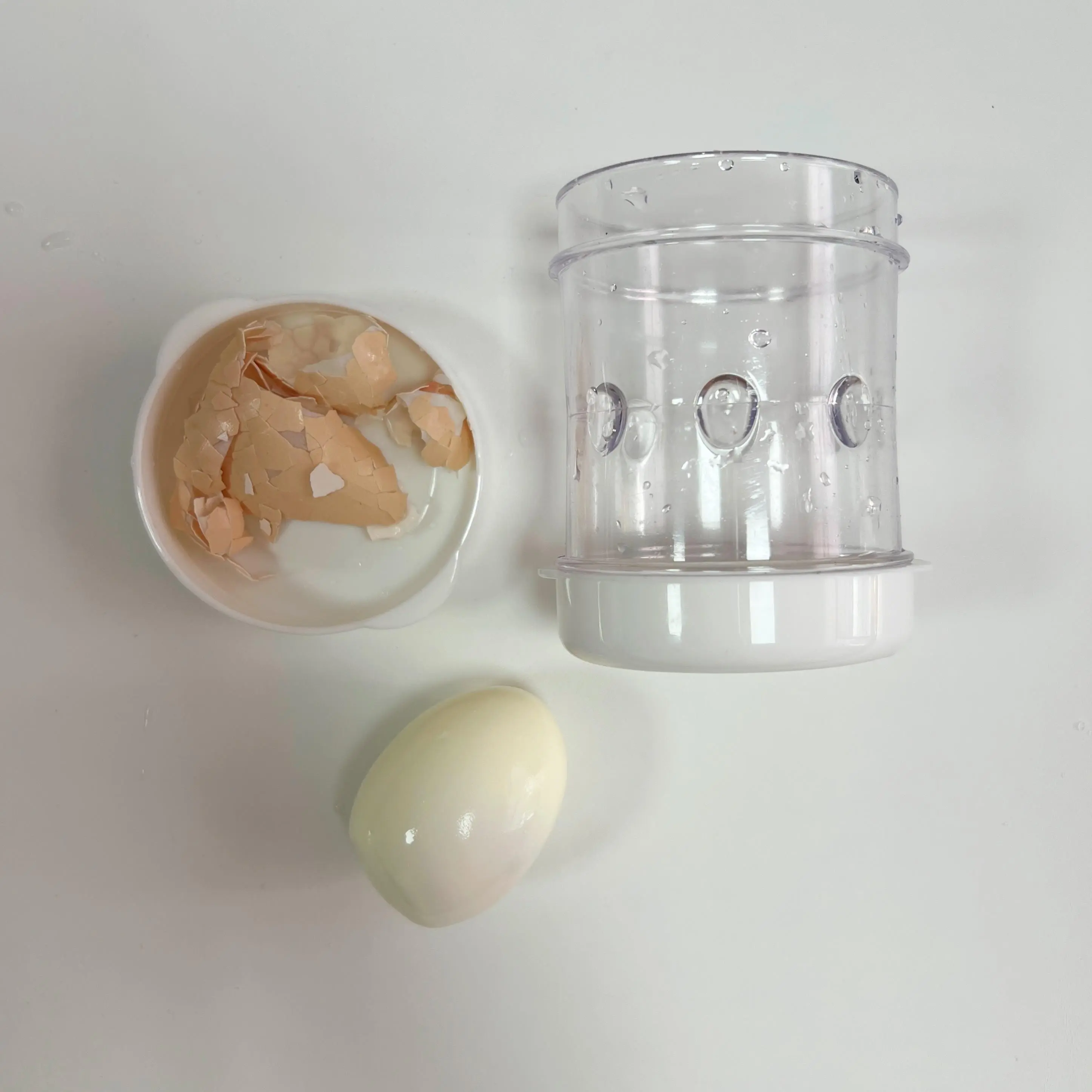 Handheld Automatic Egg Peeler - Durable Plastic Kitchen Utensil, Quick Hard Boiled Shell Remover, Battery-Free Shaker, Time-Saving Gadget for Home/Restaurant Use, Ideal for Salad Prep, Utensils, Quick Peel, No Batteries Required