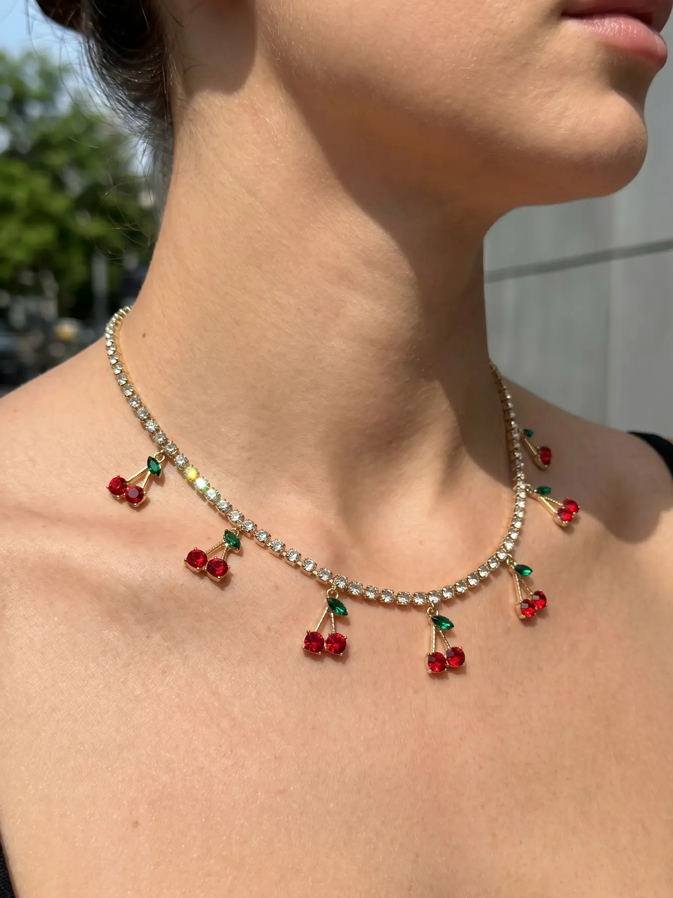 European and American Style Rhinestone Cherry Necklace, Fashionable Simple Full Rhinestone Fruit Chain Necklace, Fashion Jewelry, Gift for Friends and Girlfriends