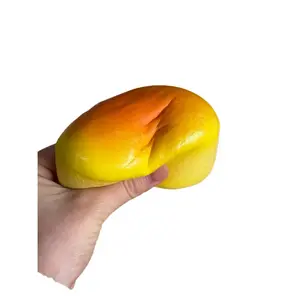 Creative Simulated Steamed Cake Slow Rebound Pinch Decompression Squeeze Vent Toy Squish Slow Rising Relief Stress Toy For Children Gift