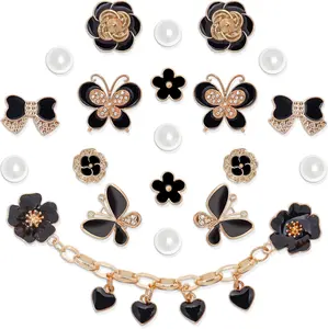 20 Pcs Bling Shoe Charms, Flower Pearl Shoe Charms, Sparkling Rhinestone Shoe Chains, DIY Clog Shoe Decoration Charms for Birthday Party Favors