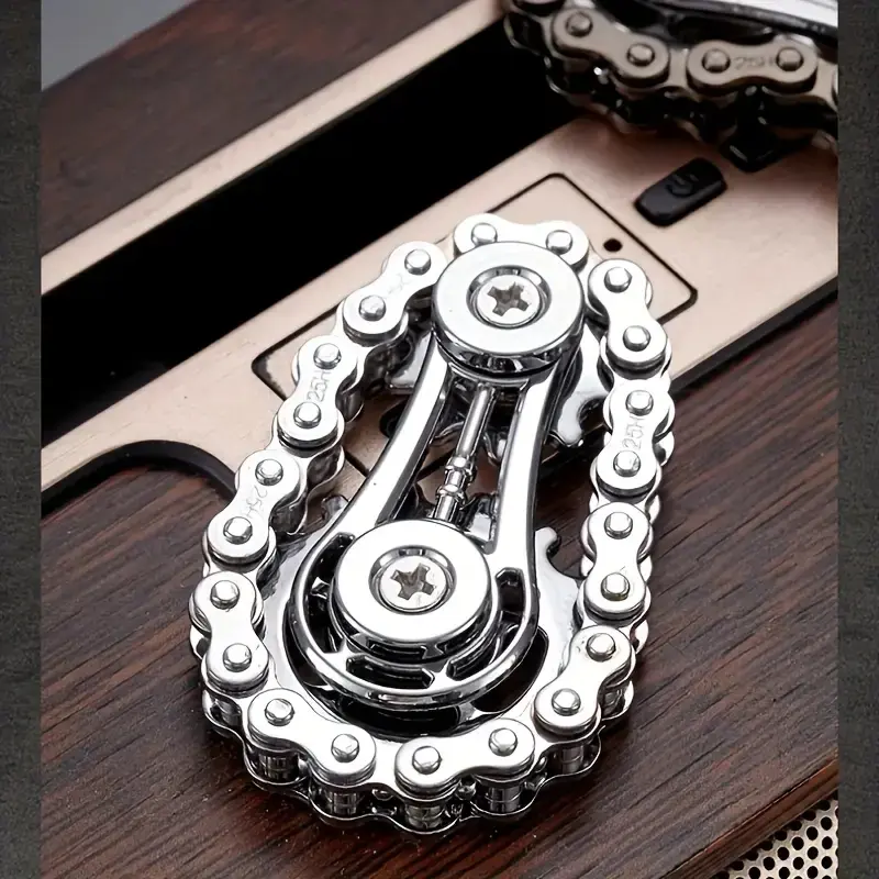 Finger Spinner Gear Design Bicycle Chain Holographic Effect Office Relaxation Durable Metal Toy Perfect Father's Day Gift Stress Relieving Accessory