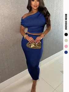 USBOUTIQUE CHIC Women's Loose Fit Two-Piece Set - Crop Top & A-Line Skirt