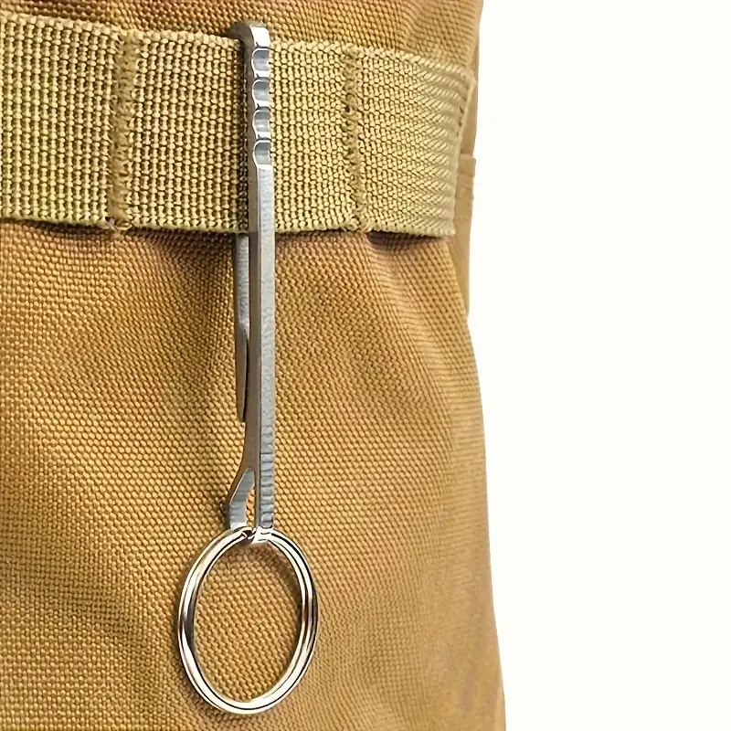 1pc Durable Belt Clip for Outdoor Camping, Hiking, Adventure, Simple Keychain, EDC Tool Clip, Stainless Steel Heavy Duty Carabiner Clips, Carabiner Hooks