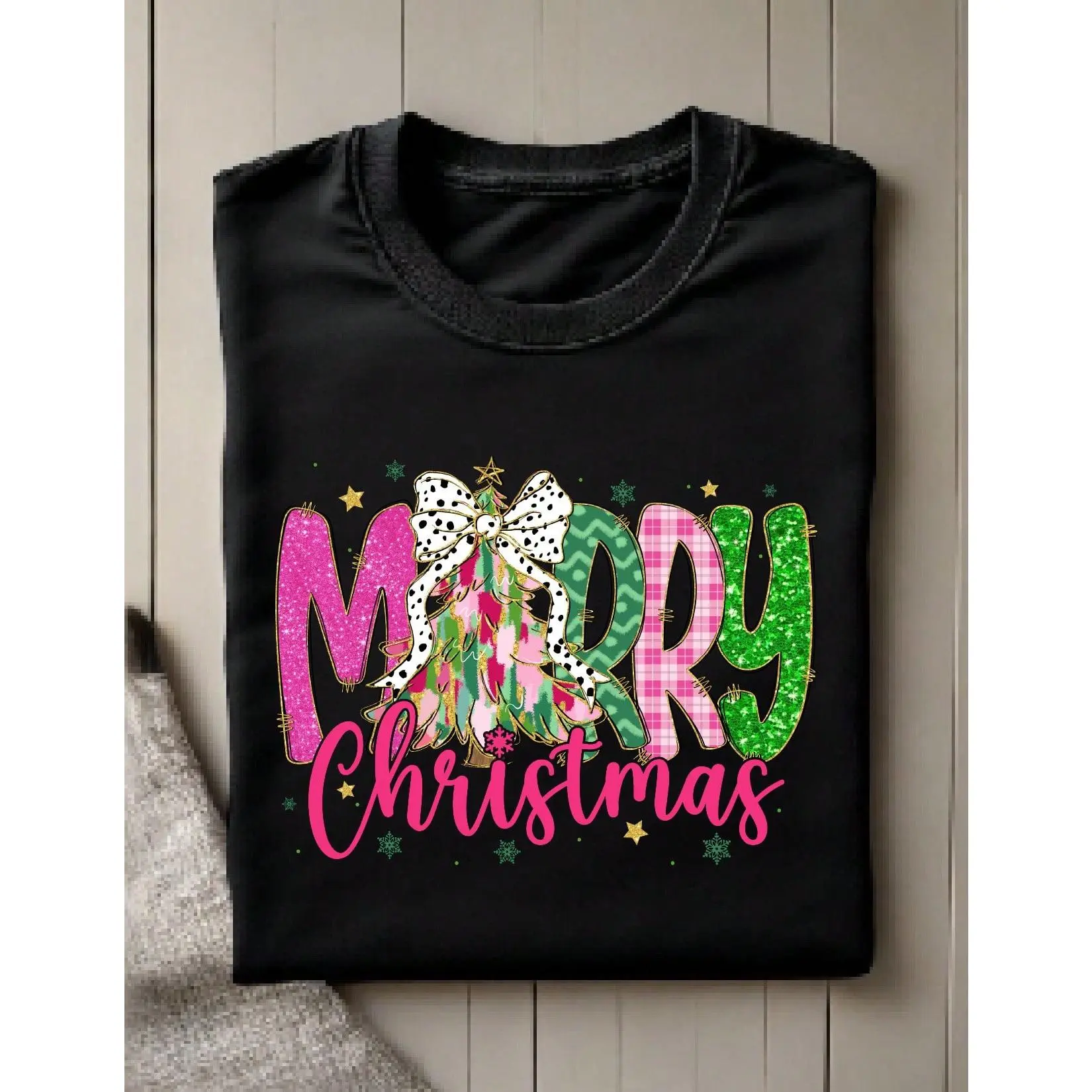 Merry Christmas Shirt, Christmas Tree Tee, Pink Girly Christmas Outfit, Retro Christmas T-Shirt, X-Mas Vibes Wear, Merry Christmas Gift ODT-1506