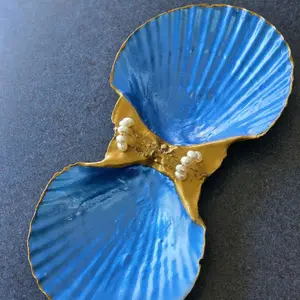 Real Scallop Shell Ring Dish, Jewelry Accessory with Freshwater Pearls - Blue