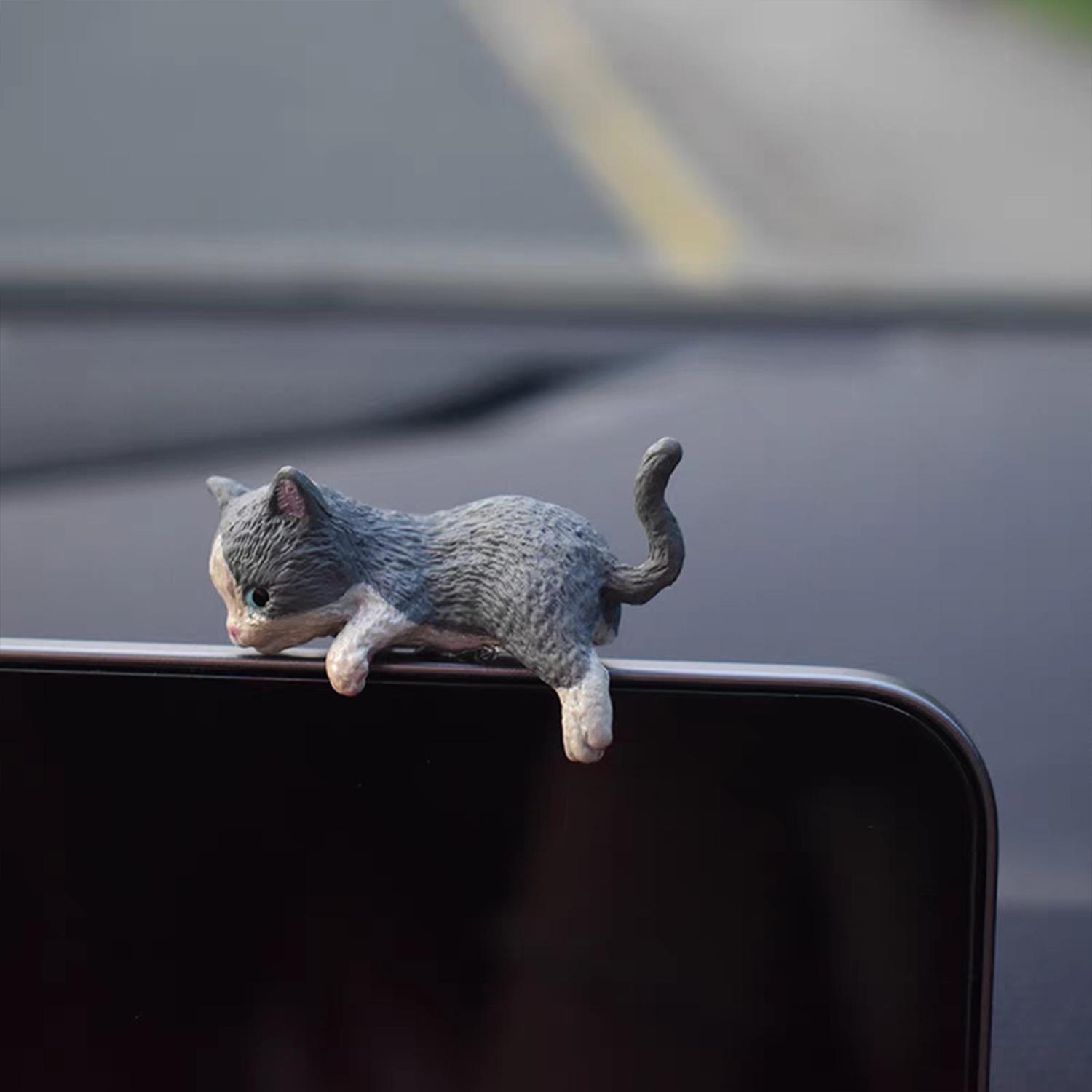 Mini Cat Desk Figurines, 5 Pcs/Set Resin Multi-Pose Kitty Ornaments, Cute Cartoon Style Home and Office Decor, Playful Charming Desktop Companions