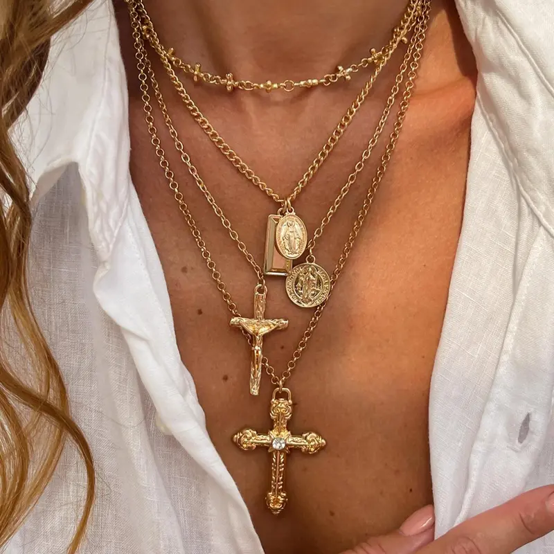 4-Piece Vintage Metal Geometric Circle Pendant Layered Stacking Necklace Set, Women's Punk Style Jesus Cross Pendant Jewelry, Geometric