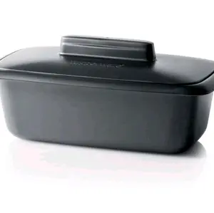 Tupperware 1.9-Qt. / 1.8 L Ultra Pro Bread Loaf Pan & Cover