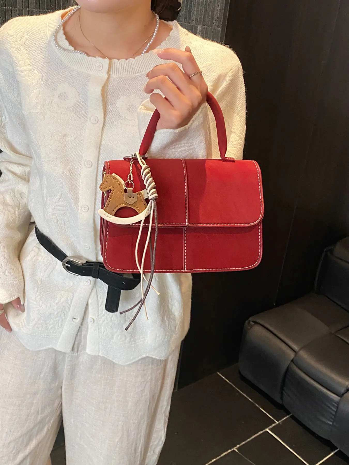 Trendy Handbag Women New Fashion Shoulder Crossbody Bag Unique Design, Perfect for Daily Use & Stylish