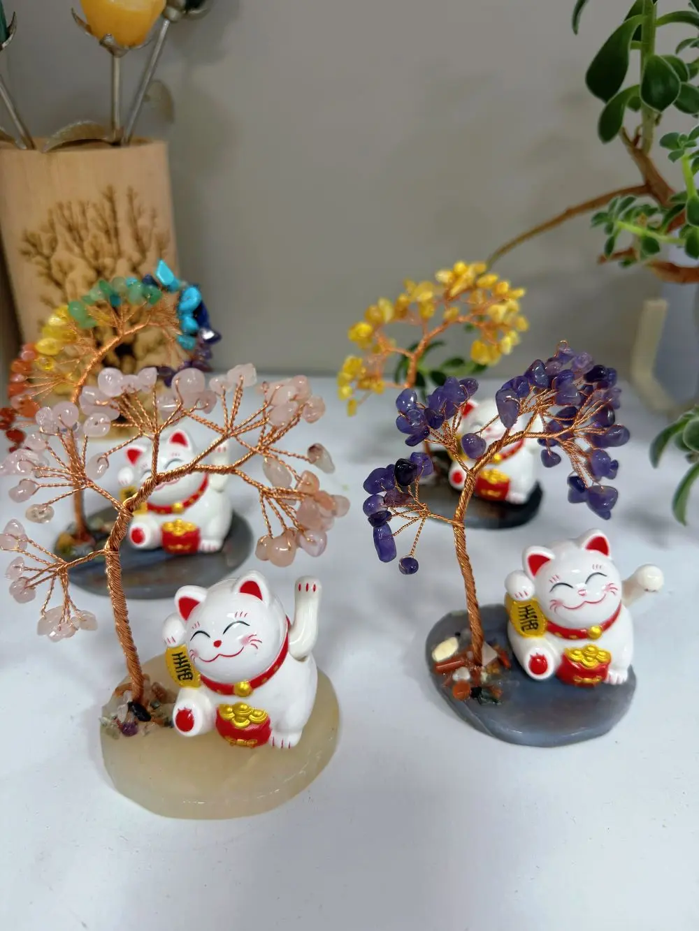 Mila(14025)gc.Money cat trees $32/4pc