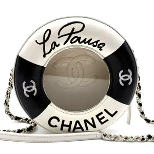 Pre-owned CHANEL leather Shoulder Bags Lambskin Coco Lifesaver Round Bag Black White