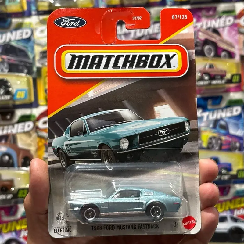 Mbox 1968 Ford Mustang Fastback diecast car 1:64 scale