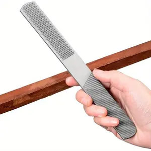 The four-sided tool is equipped with a scraper, abrasive particles, which are easy to grind. It is suitable for woodworking and metal tools.
