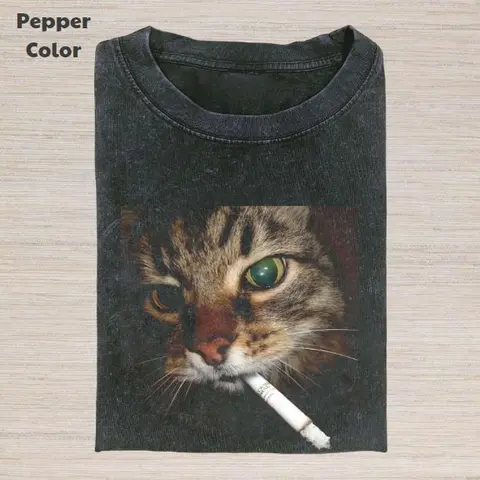 Comfort Colors Retro Funny Vintage Graphic Tee, Cat Smoking T-Shirt, Animal Shirt, Meme Cringe Funny Dumb Shirt, Gift Womenswear Streetwear Cotton