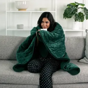 Brookstone Heated Coziest Decorative Electric Throw Blanket Boucle